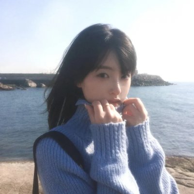 一个悲伤而美丽的世界海报